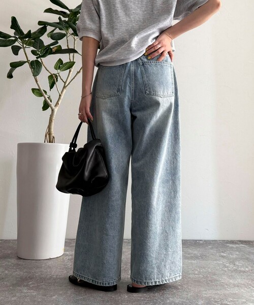 fredy emue（フレディエミュ）の「ルーズストレートデニムパンツ（デニムパンツ・レディース・ネイビー/サックスブルー・38/36）」の11枚目の写真