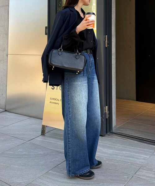 fredy emue（フレディエミュ）の「ルーズストレートデニムパンツ（デニムパンツ・レディース・ネイビー/サックスブルー・38/36）」の17枚目の写真