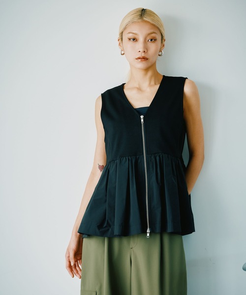 HEREIAM（ヘレイアム）の「【HEREIAM】素材MIXが主役級の1枚/ペプラムジレ（ベスト・レディース・ネイビー/ブラック/オフホワイト・FREE）」の21枚目の写真