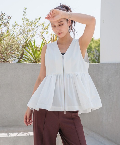 HEREIAM（ヘレイアム）の「【HEREIAM】素材MIXが主役級の1枚/ペプラムジレ（ベスト・レディース・ネイビー/ブラック/オフホワイト・FREE）」の8枚目の写真