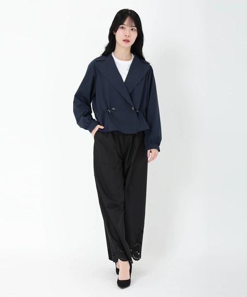 STRAWBERRY-FIELDS（ストロベリーフィールズ）の「ショートトレンチブルゾン　ノーカラージャケット（ノーカラージャケット・レディース・ベージュ/ネイビー・2）」の7枚目の写真