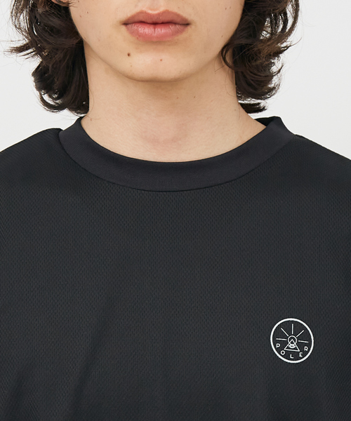 POLeR(ポーラー)の「【POLER / ポーラー】VORTE QUICKDRY MESHTシャツ/ユニセックス(Tシャツ/カットソー・メンズ・ホワイト/ブラック/グリーン・M/L/XL)」の14枚目の写真