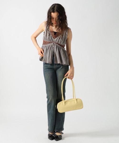 FOREVER 21（フォーエバー トゥエンティーワン）の「【2025SS】レースドッキングノースリーブブラウス（シャツ/ブラウス・レディース・ベージュ/ブラック/オフホワイト・FREE）」の22枚目の写真