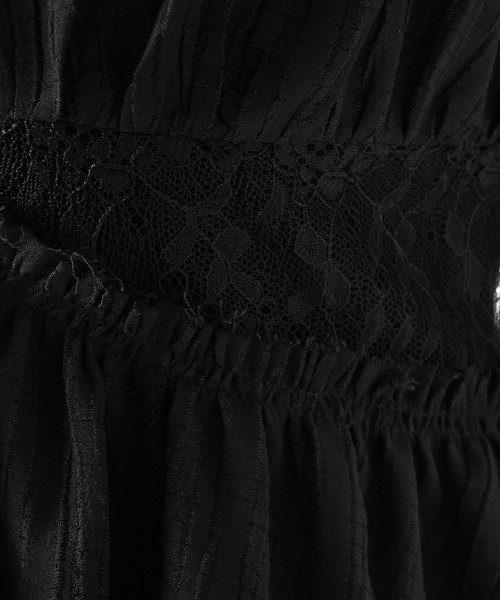 FOREVER 21（フォーエバー トゥエンティーワン）の「【2025SS】レースドッキングノースリーブブラウス（シャツ/ブラウス・レディース・ベージュ/ブラック/オフホワイト・FREE）」の13枚目の写真