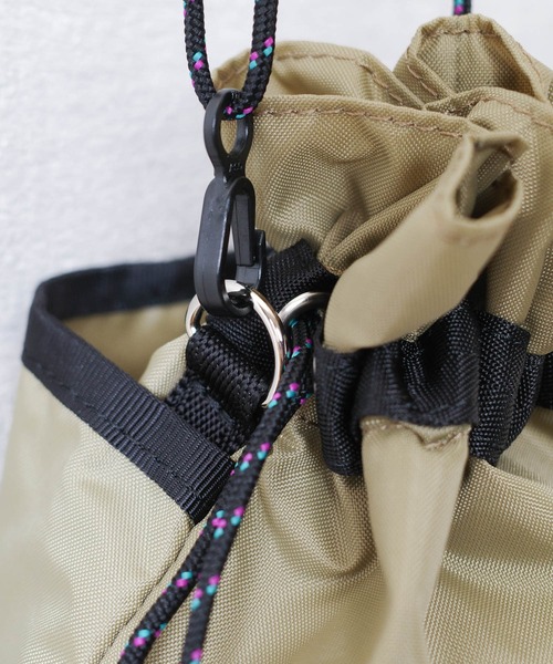 FREDRIK PACKERS(フレドリックパッカーズ)の「『FREDRIK PACKERS』210D PINION POUCH 210デニール ピニオン ポーチ(ショルダーバッグ・レディース・ブラック/カーキ/シルバー・FREE)」の11枚目の写真