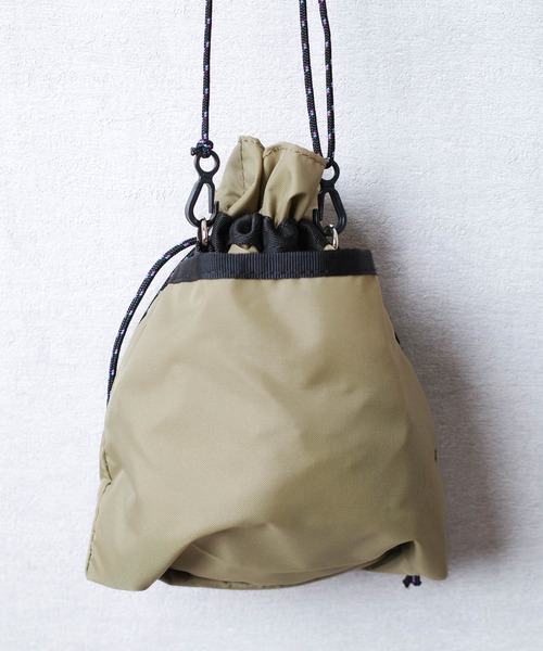FREDRIK PACKERS(フレドリックパッカーズ)の「『FREDRIK PACKERS』210D PINION POUCH 210デニール ピニオン ポーチ(ショルダーバッグ・レディース・ブラック/カーキ/シルバー・FREE)」の15枚目の写真