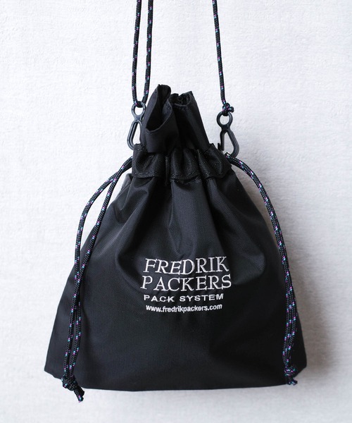 FREDRIK PACKERS(フレドリックパッカーズ)の「『FREDRIK PACKERS』210D PINION POUCH 210デニール ピニオン ポーチ(ショルダーバッグ・レディース・ブラック/カーキ/シルバー・FREE)」の5枚目の写真