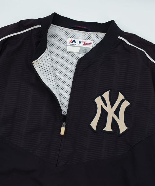 MAJESTIC（マジェスティック）の「【ヴィンテージ古着】Majestic “MLB New York Yankees” ゲームシャツ（Tシャツ/カットソー・メンズ・ネイビー・LARGE）」の2枚目の写真