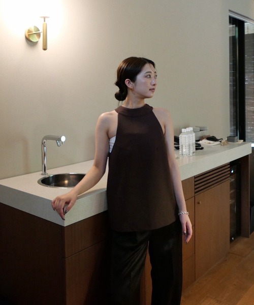セール】back design halterneck tank top / バックデザイン
