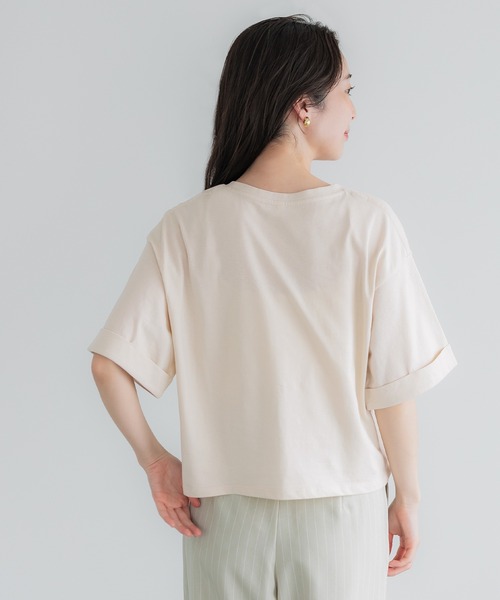 coca(coca)(コカ)の「クロップド丈ロールアッププリントTシャツ(Tシャツ/カットソー・レディース・ホワイト/グレー/アイボリー/ライトピンク・M/L/S)」の19枚目の写真