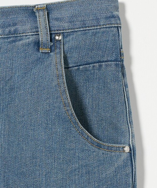 ASTRAET(アストラット)の「<ASTRAET>5ポケット デニム ミニスカート(デニムスカート・レディース・ライトブルー・1/0)」の7枚目の写真