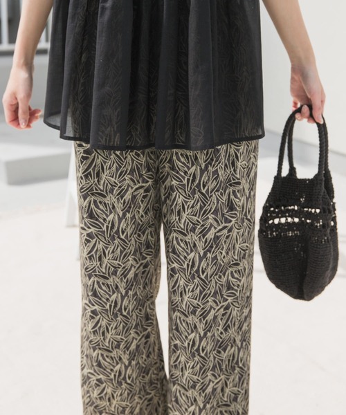 【hoss intropia】リーフプリントパンツ Spick & Span - 22SS Spick & Span リーフプリント リラックス
