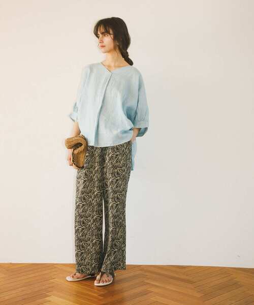 URBAN RESEARCH DOORS（アーバンリサーチドアーズ）の「リーフプリントイージーパンツ（その他パンツ・レディース・ブルー系その他/グレー系その他・MEDIUM）」の12枚目の写真