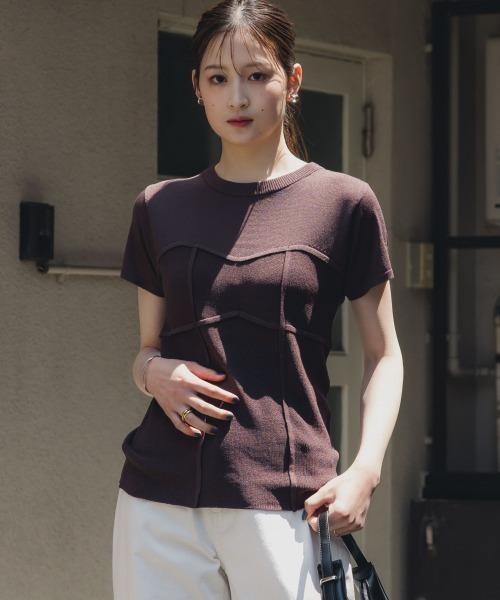 slattgir（スラットジール）の「高身長　ビスチェ見え半袖ニット（トールサイズ）Essenave（ニット/セーター・レディース・ブラック/モカ・TLL/TM/TL/T3L）」の9枚目の写真