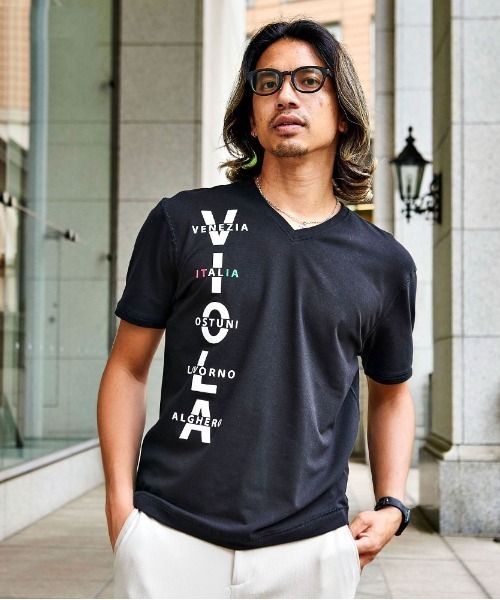 VIOLA(ヴィオラ)の「『VIOLA rumore/ヴィオラ ルモーレ』裏使いV/N半袖Tシャツ(Tシャツ/カットソー・メンズ・レッド/ブラック/ホワイト・XL/L/M)」の2枚目の写真