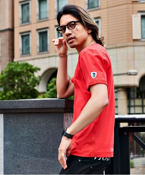 VIOLA(ヴィオラ)の「『VIOLA rumore/ヴィオラ ルモーレ』裏使いV/N半袖Tシャツ(Tシャツ/カットソー・メンズ・レッド/ブラック/ホワイト・XL/L/M)」の10枚目の写真