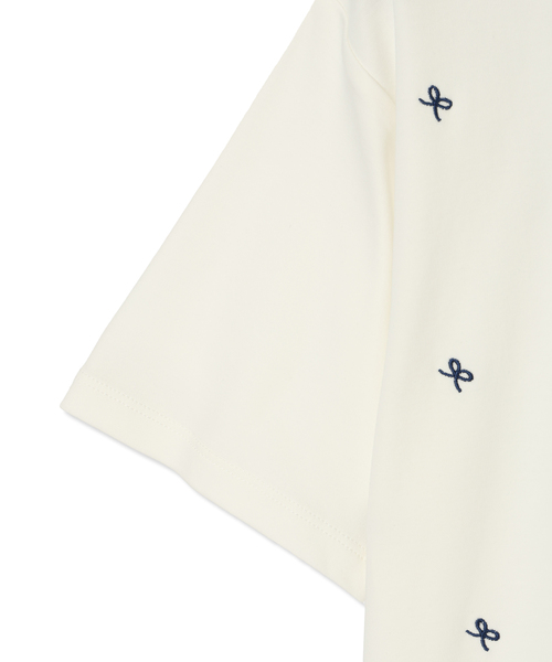 Petit Honfleur(プチオンフルール)の「【接触冷感・UVカット】オーガニックコットンリボン刺繍Tシャツ(Tシャツ/カットソー・レディース・ネイビー/ホワイト・M/L)」の6枚目の写真