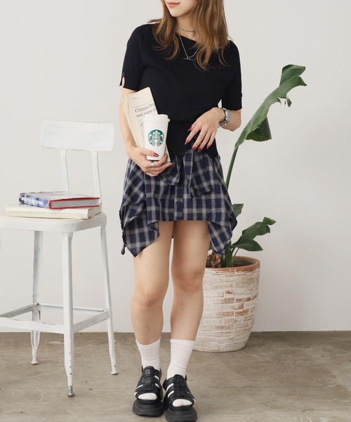 ROOPTOKYO(ループトウキョウ)の「ワンショルダー 半袖リブニット 秋物 秋服 2026年秋冬(Tシャツ/カットソー・レディース・ホワイト/ピンク/ブラック/アイボリー・FREE)」の6枚目の写真
