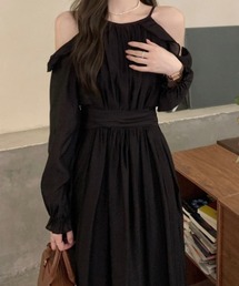 Aelina（エリナ）の「オフショルダー長袖ワンピース（ワンピース）」