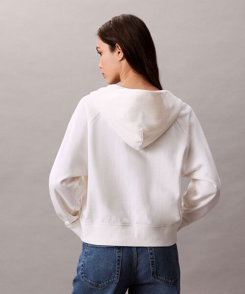 Calvin Klein(カルバン・クライン)の「フレンチテリー ジップアップパーカー(パーカー・レディース・オフホワイト/グレー・M/S/XS)」の11枚目の写真