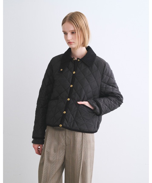 Traditional Weatherwear(トラディショナルウェザーウェア)の「WAVERLY A-LINE(ダウンジャケット/コート・レディース・ブラック/アイボリー/セージグリーン/ネイビー・32/34/36)」の3枚目の写真