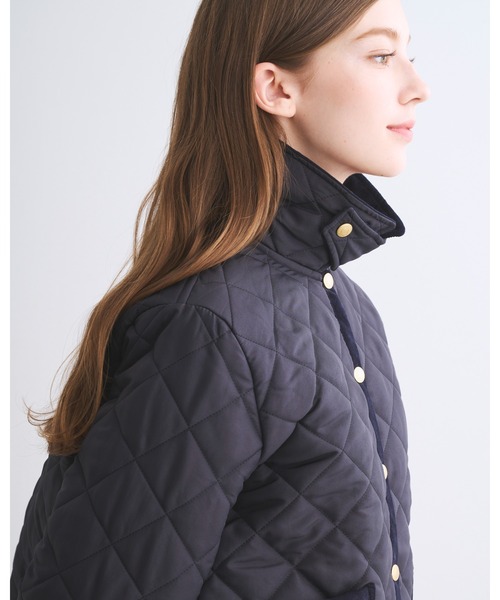 Traditional Weatherwear(トラディショナルウェザーウェア)の「WAVERLY A-LINE(ダウンジャケット/コート・レディース・ブラック/アイボリー/セージグリーン/ネイビー・32/34/36)」の8枚目の写真