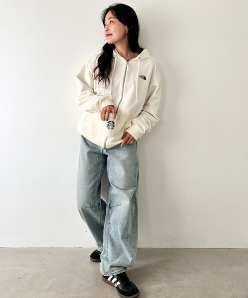 THE NORTH FACE(ザノースフェイス)の「THE NORTH FACE(ザ・ノースフェイス)/ワンポイント ロゴ刺繍 ジップパーカー フーディ/M'S CORE HOOD ZIP UP(パーカー・レディース・クリーム/シルバー・M/XXL/XL/L)」の4枚目の写真
