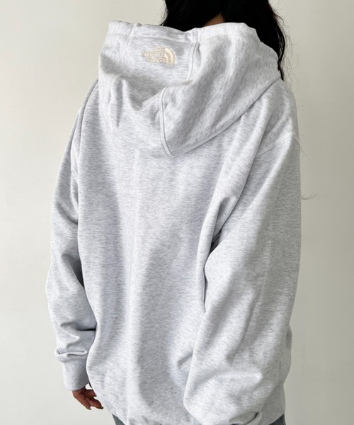THE NORTH FACE(ザノースフェイス)の「THE NORTH FACE(ザ・ノースフェイス)/ワンポイント ロゴ刺繍 ジップパーカー フーディ/M'S CORE HOOD ZIP UP(パーカー・レディース・クリーム/シルバー・M/XXL/XL/L)」の15枚目の写真