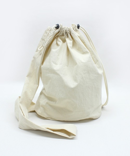 RNA-N(アールエヌエーエヌ)の「E5150 ワンショルダーボンサック(バックパック/リュック・レディース・ブラック/キナリ/カーキ/グレー・FREE)」の8枚目の写真