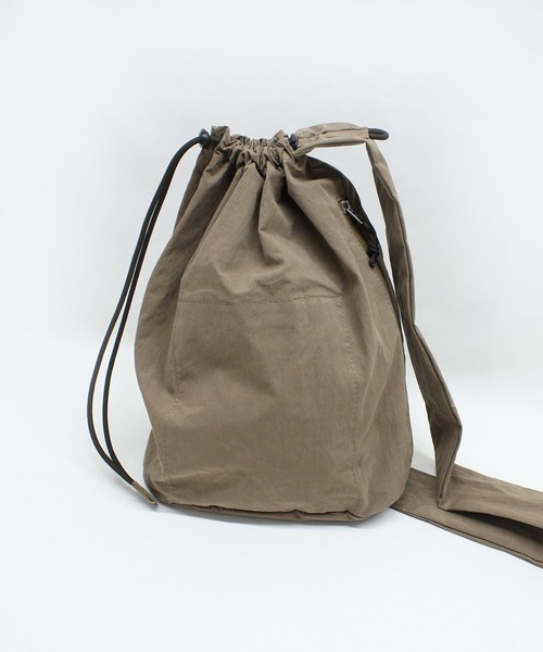 RNA-N(アールエヌエーエヌ)の「E5150 ワンショルダーボンサック(バックパック/リュック・レディース・ブラック/キナリ/カーキ/グレー・FREE)」の16枚目の写真