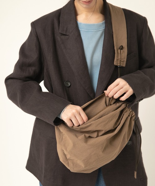 RNA-N(アールエヌエーエヌ)の「E5150 ワンショルダーボンサック(バックパック/リュック・レディース・ブラック/キナリ/カーキ/グレー・FREE)」の13枚目の写真