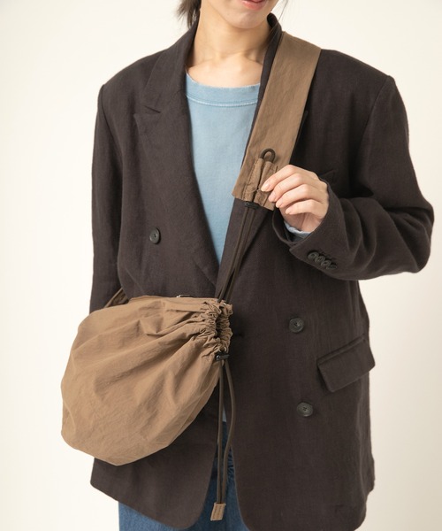 RNA-N（アールエヌエーエヌ）の「E5150 ワンショルダーボンサック（バックパック/リュック・レディース・ブラック/カーキ/キナリ/グレー・FREE）」の8枚目の写真