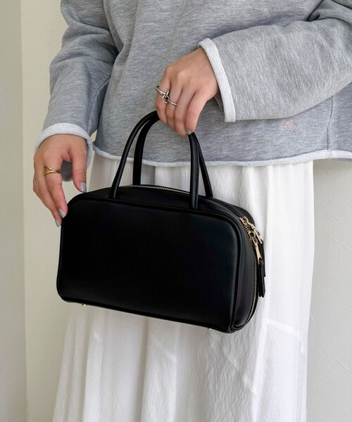 fredy emue（フレディエミュ）の「チャーム付横長ボストンバッグ（ショルダーバッグ・レディース・ブラック/キャメル・FREE）」の10枚目の写真