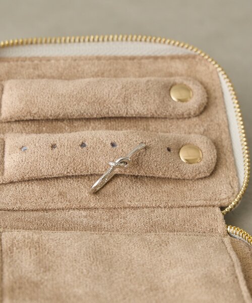 BIRTHDAY BAR（バースデイバー）の「【EC限定】カウレザーアクセサリーケース（ポーチ・レディース・ブラック/シルバー・0）」の19枚目の写真