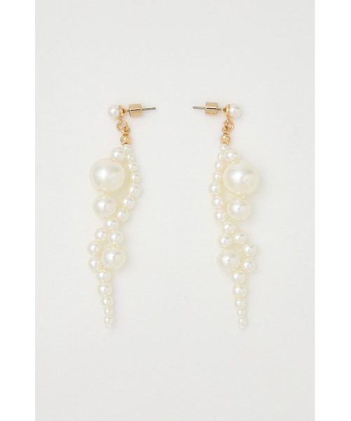 rienda（リエンダ）の「フェイクパールループピアス（ピアス（両耳用）・レディース・ホワイト・FREE）」の2枚目の写真