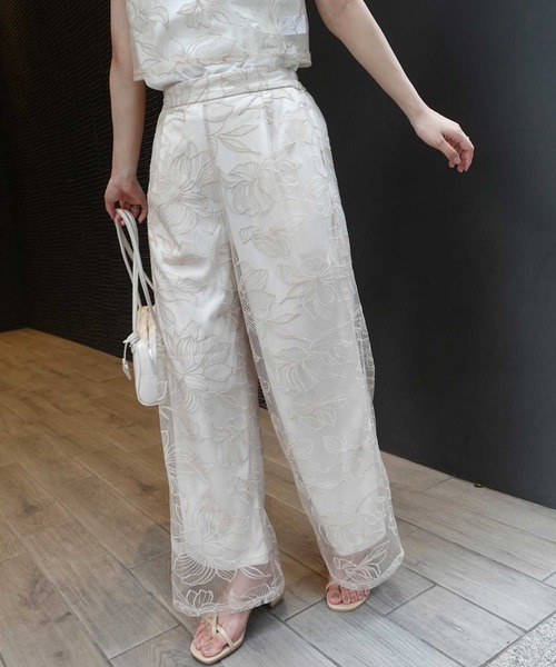 CORNERS（コーナーズ）の「チュール花柄刺ストレートパンツ【セットアップ可能】（その他パンツ・レディース・ブラック/ベージュ系その他・M）」の10枚目の写真