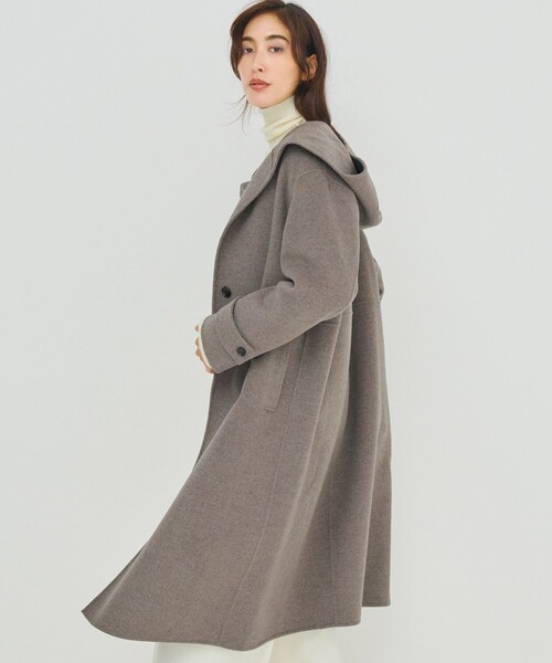 23区(ニジュウサンク)の「MANTECOPureリバー フード ロングコート(その他アウター・レディース・ブラウン系/グレー系/ベージュ系/ブラック系・48/46/44)」の4枚目の写真