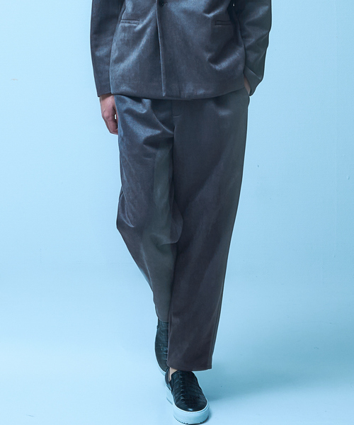 5351 POUR LES HOMMES（ゴーサンゴーイチプールオム）の「【セットアップ対応】ストレッチ スエード テーパードパンツ（その他パンツ・メンズ・チャコールグレー/ブラック・50/48/46/44）」の17枚目の写真