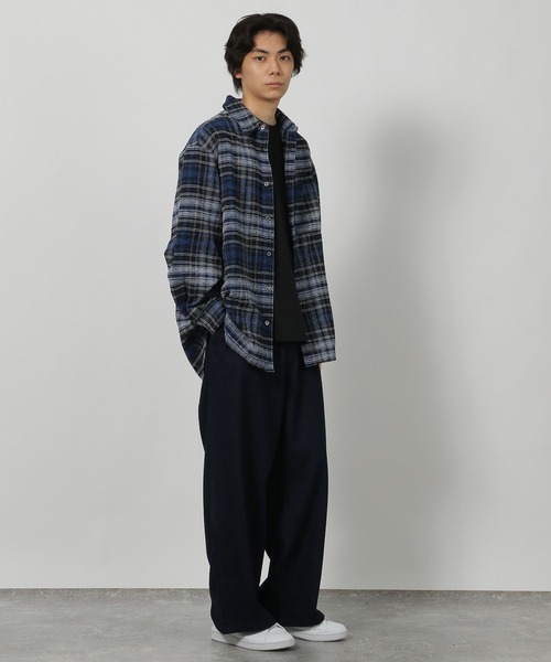 LAKOLE（ラコレ）の「モールアソートシャツ長袖 / 580269（シャツ/ブラウス・メンズ・ブラック/ブルー/ベージュ/グリーン・LARGE/MEDIUM）」の22枚目の写真