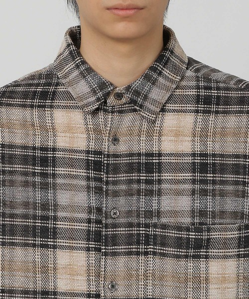 LAKOLE（ラコレ）の「モールアソートシャツ長袖 / 580269（シャツ/ブラウス・メンズ・ブラック/ブルー/ベージュ/グリーン・LARGE/MEDIUM）」の16枚目の写真