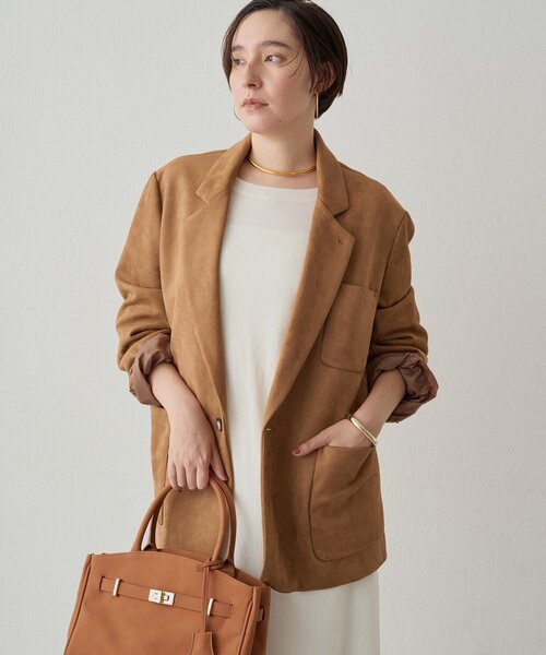 LOUNGEDRESS（ラウンジドレス）の「フェイクスウェードジャケット（テーラードジャケット・レディース・キャメル/ベージュ・FREE）」の3枚目の写真