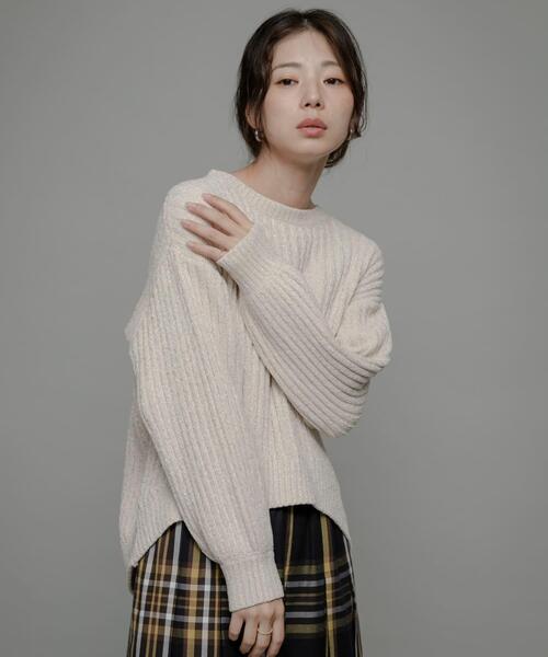 URBAN RESEARCH Sonny Label(アーバンリサーチサニーレーベル)の「モールヤーンニットプルオーバー(ニット/セーター・レディース・グリーン系その他/ピンク/オフホワイト/グレー・FREE)」の6枚目の写真