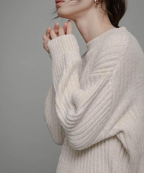 URBAN RESEARCH Sonny Label(アーバンリサーチサニーレーベル)の「モールヤーンニットプルオーバー(ニット/セーター・レディース・グリーン系その他/ピンク/オフホワイト/グレー・FREE)」の8枚目の写真