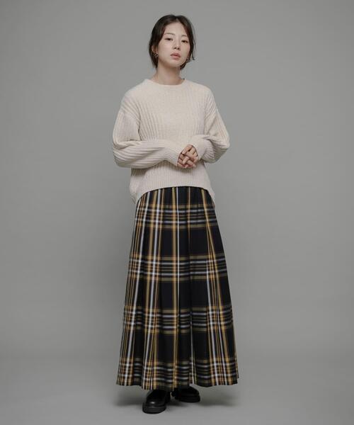 URBAN RESEARCH Sonny Label(アーバンリサーチサニーレーベル)の「モールヤーンニットプルオーバー(ニット/セーター・レディース・グリーン系その他/ピンク/オフホワイト/グレー・FREE)」の9枚目の写真