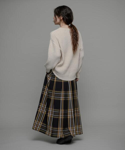 URBAN RESEARCH Sonny Label(アーバンリサーチサニーレーベル)の「モールヤーンニットプルオーバー(ニット/セーター・レディース・グリーン系その他/ピンク/オフホワイト/グレー・FREE)」の11枚目の写真