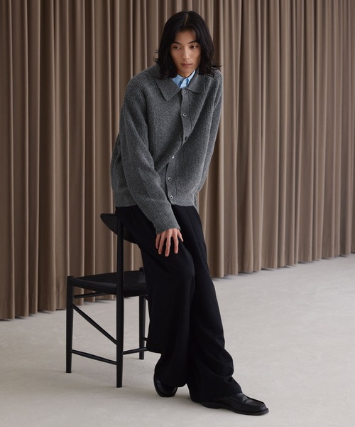 LUENNA(ルエナ)の「【LUENNA】Collared Knit Polo Cardigan / 襟付き ニットポロ カーディガン(カーディガン/ボレロ・メンズ・グレー/ダークブラウン・L/M/S)」の11枚目の写真