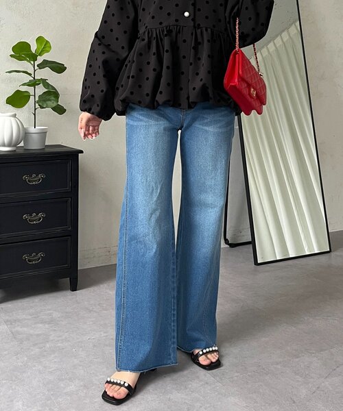 prose verse（プロズヴェール）の「ウエストゴムストレッチセミフレアデニム（デニムパンツ・レディース・インディゴブルー/サックスブルー/ブルー・PL/PM/LARGE/MEDIUM）」の3枚目の写真