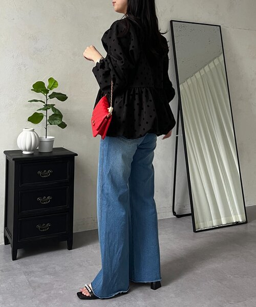 prose verse（プロズヴェール）の「ウエストゴムストレッチセミフレアデニム（デニムパンツ・レディース・インディゴブルー/サックスブルー/ブルー・PL/PM/LARGE/MEDIUM）」の12枚目の写真