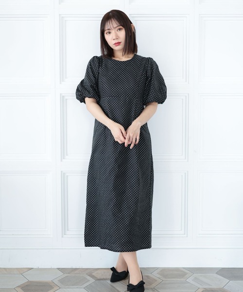 Ruwan yu(ルワンユー)の「パフスリーブドットワンピース【大きいサイズ対応】(ワンピース・レディース・ブラック・L/LL/3L/4L)」の2枚目の写真