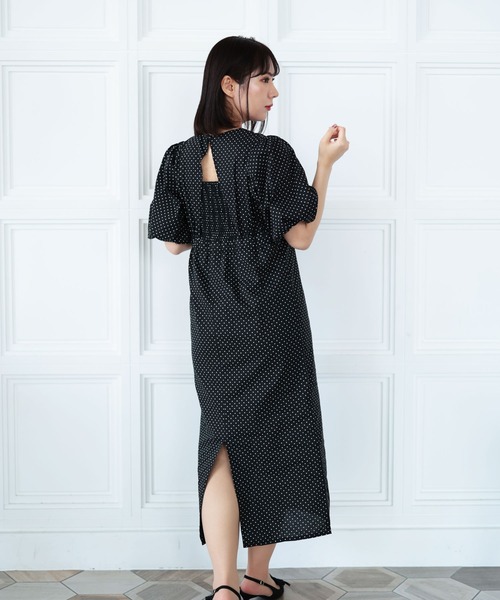Ruwan yu(ルワンユー)の「パフスリーブドットワンピース【大きいサイズ対応】(ワンピース・レディース・ブラック・L/LL/3L/4L)」の19枚目の写真